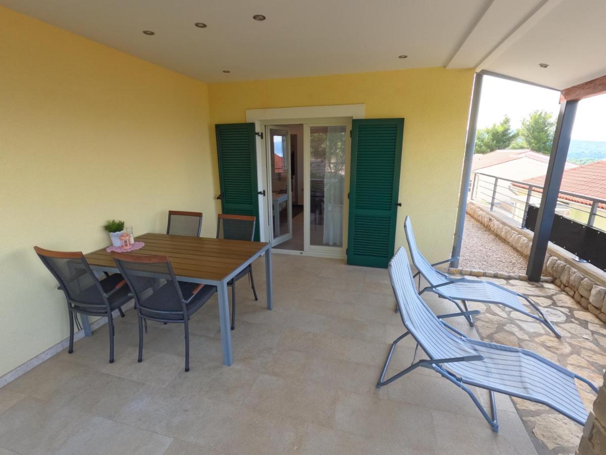 Gavza Dream View Apartment Cres Exterior photo